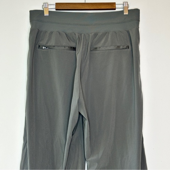 Athleta Nolita Mountain Olive Green High Rise Pull On Wide Leg Pants Size 16 - Picture 9 of 11